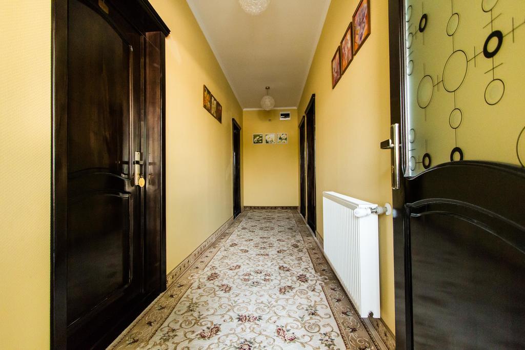 Zolotko Apartment กาลาจิ ภายนอก รูปภาพ
