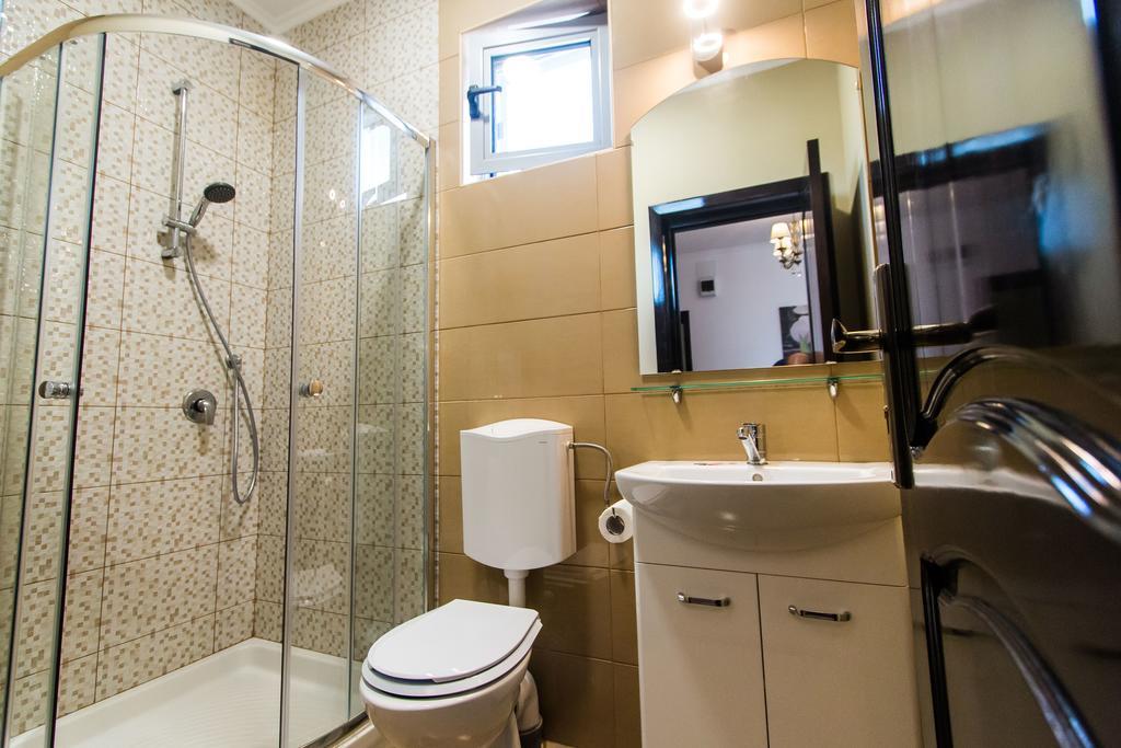 Zolotko Apartment กาลาจิ ภายนอก รูปภาพ