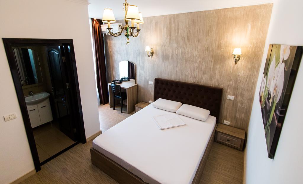 Zolotko Apartment กาลาจิ ภายนอก รูปภาพ