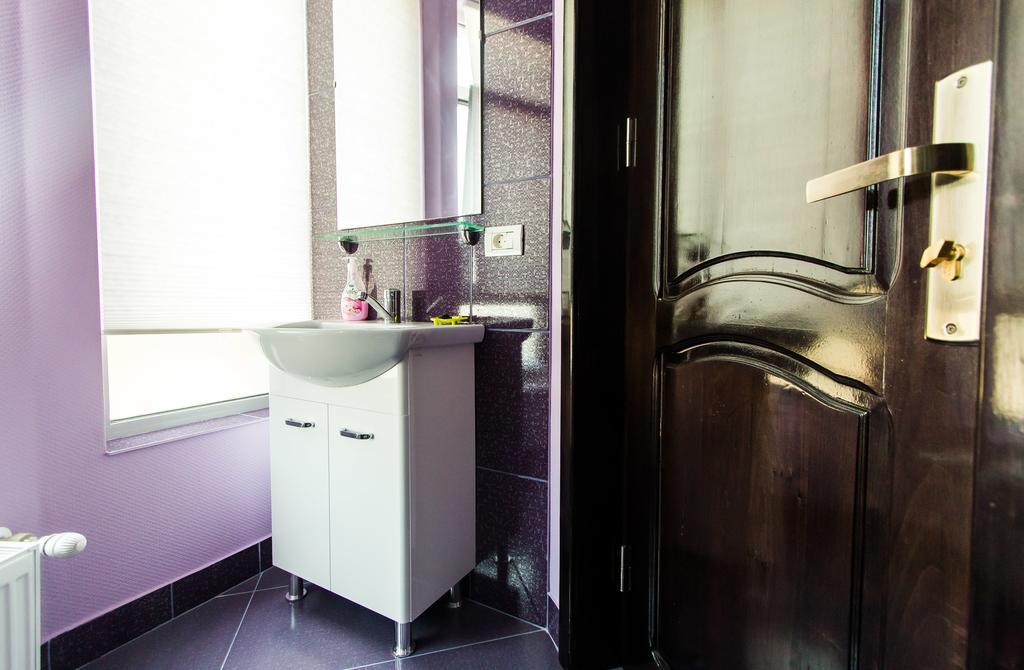 Zolotko Apartment กาลาจิ ภายนอก รูปภาพ